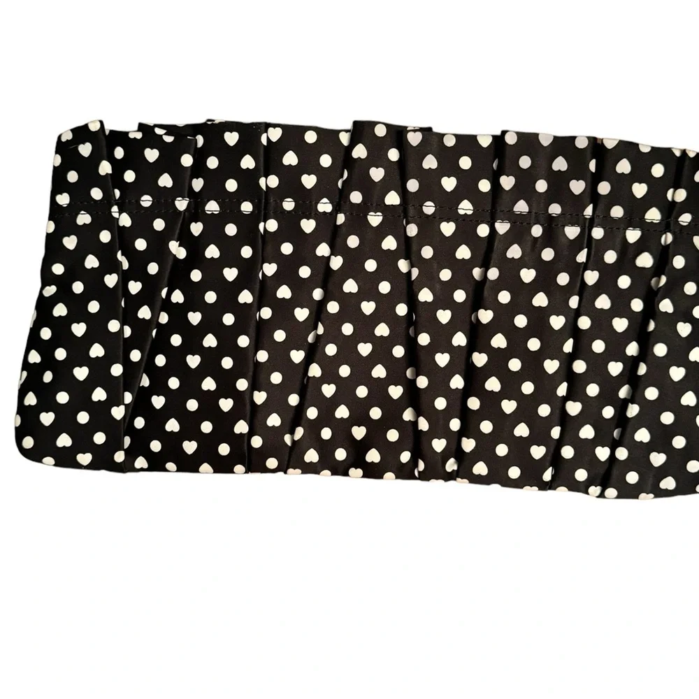 Express fabric clutch, pleated, black with white hearts‎